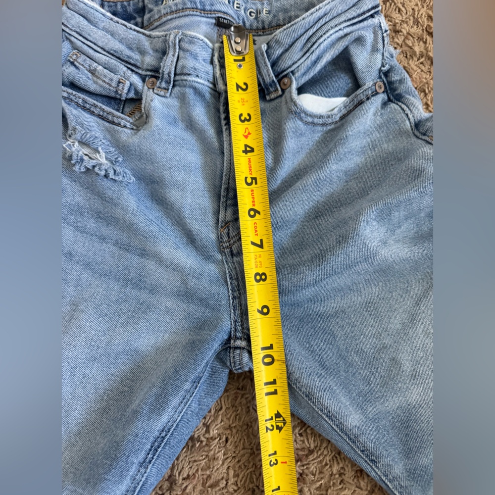 American Eagle Outfitters Distressed Mom Jeans size 00 Short - Picture 5 of 12
